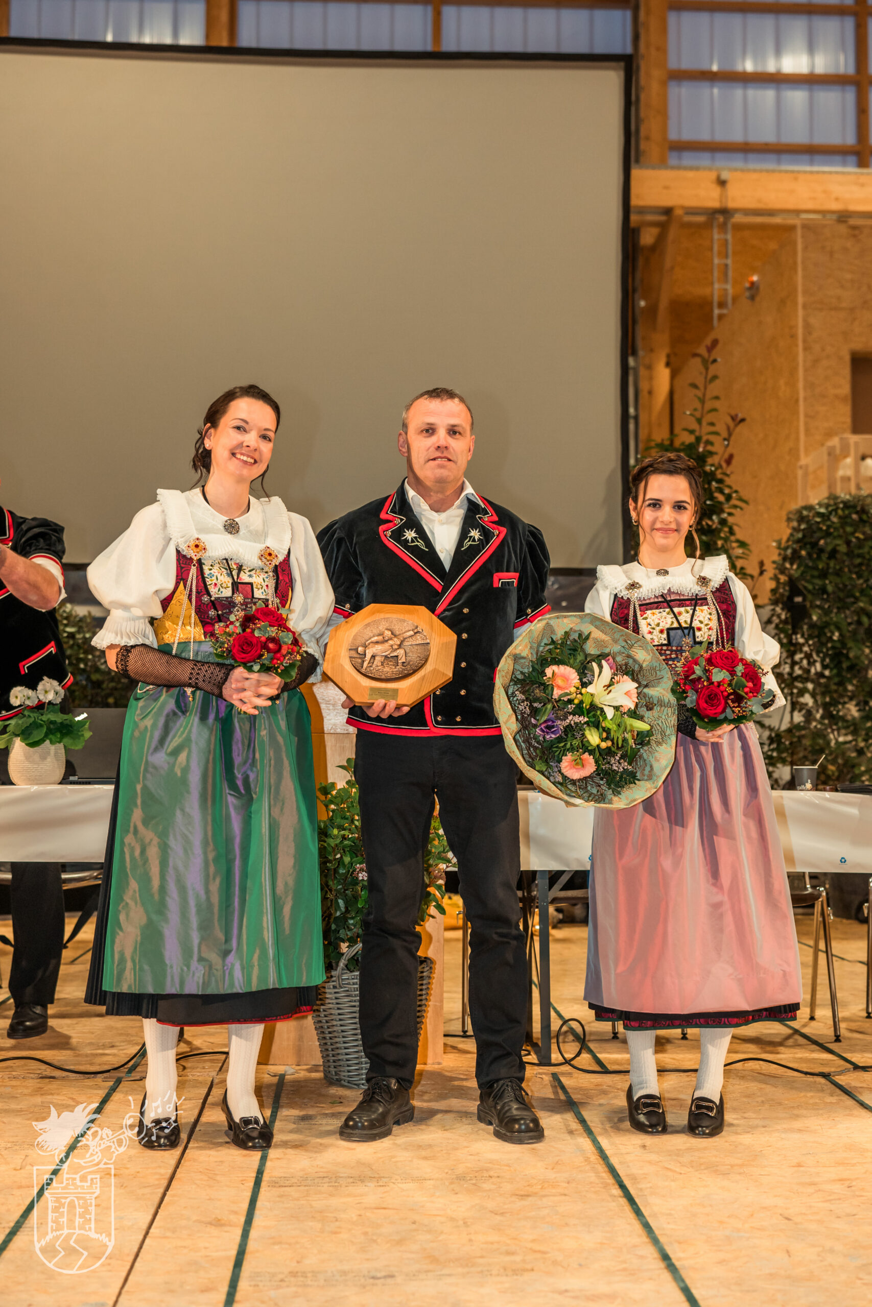 Gisler Alois mit Ehrendamen